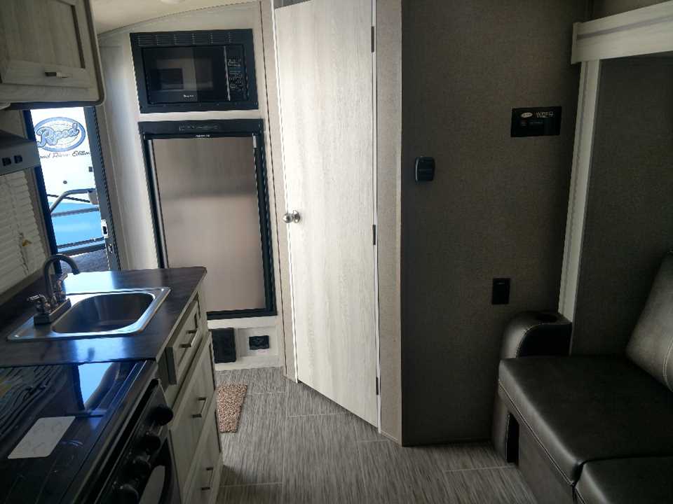Rockwood Travel Trailers For Sale >> NEW 2018 Forest River RV Rockwood Geo Pro G19FBS Travel ... Rockwood Travel Trailers For Sale >> NEW 2018 Forest River RV Rockwood Geo Pro G19FBS Travel ...