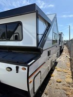 2023 Rockwood Hard Side A214HW
