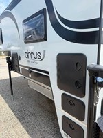 2023 Cirrus 820